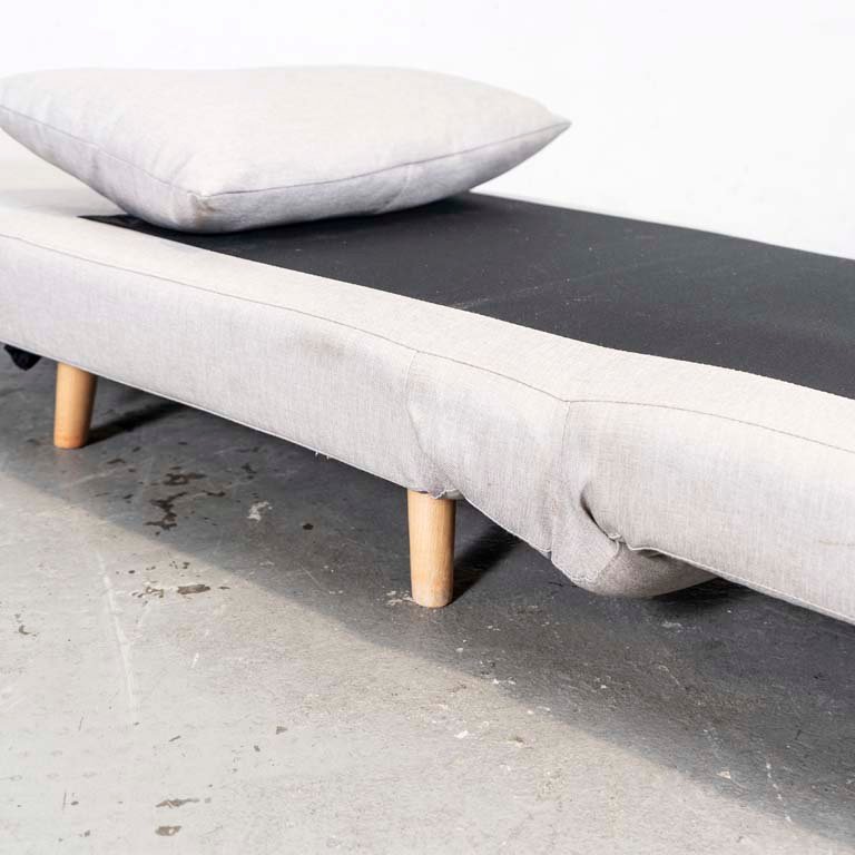 Item 2112884 - Image 2