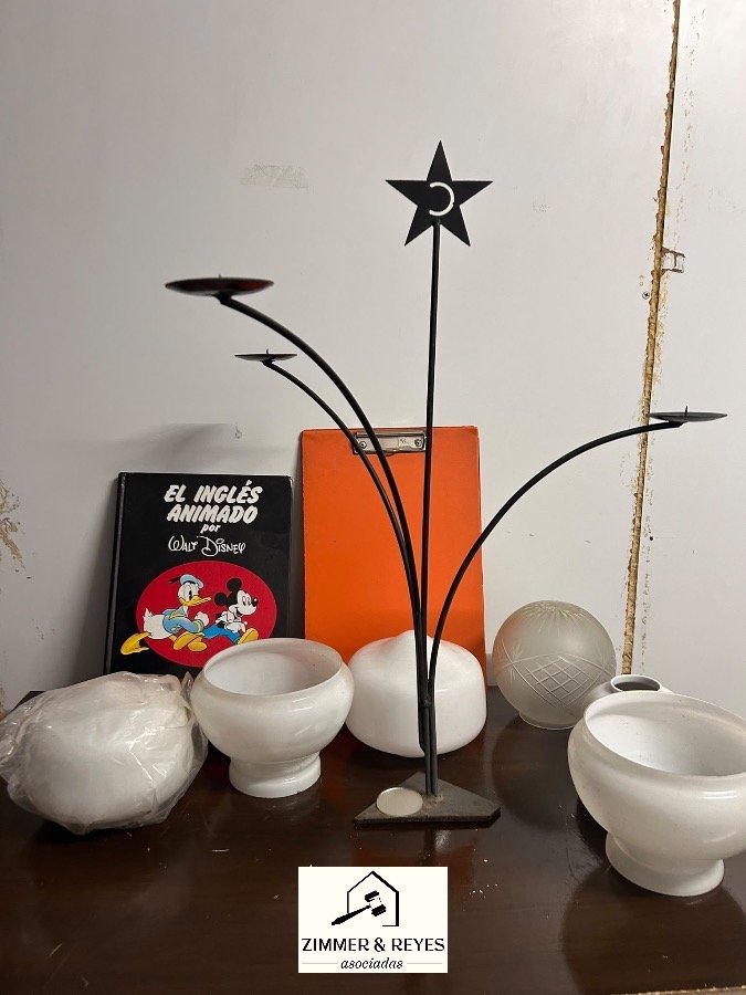 Centro de Mesa Decorativo con Velas y Libro "El Inglés Animado"