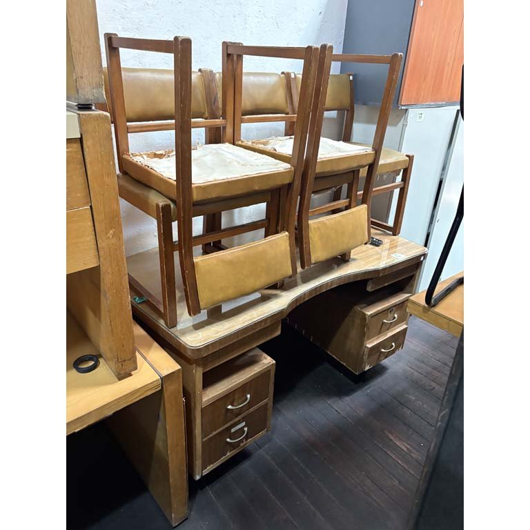 Item 2104637 - Image 0