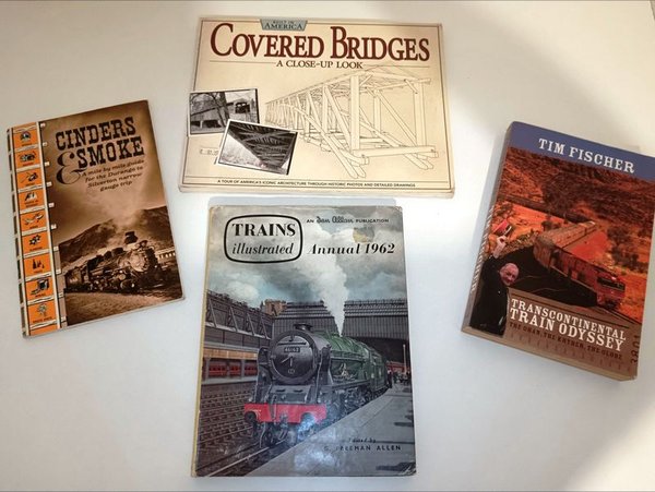 Libros sobre trenes en inglés, como nuevos - imagen 1