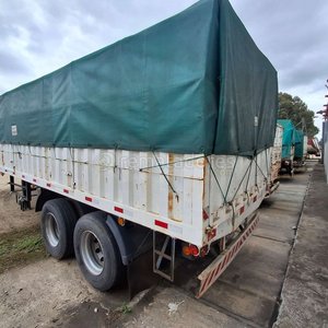 Camiones y Acoplados Antiguos para Carga - imagen 2