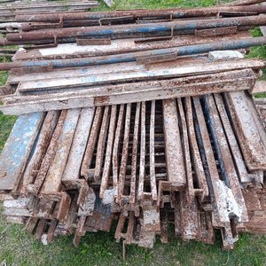 Lote de Vigas Metálicas para Encofrado - imagen 1