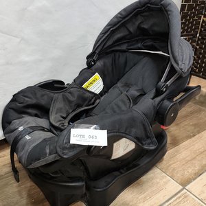 Silla de Auto para Bebé Bebesit con Isofix y Capota hasta 10kg - imagen 3