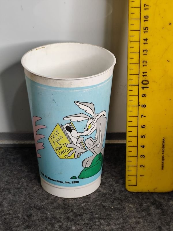 Vaso de Plástico "Mirinda Naranja" con El Correcaminos - Años 90