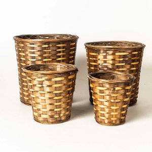 Lote siguiente: Set de 4 Canastos de Mimbre Natural