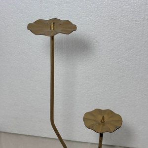 Lote de Candelabros y Soportes de Bronce/Latón - imagen 7