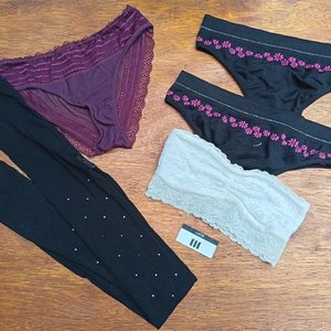 Lote de Lencería: Corpiños y Bombachas Variados - imagen 4