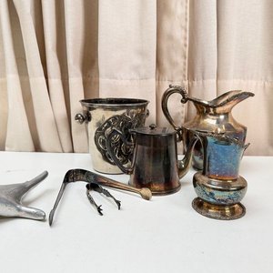 Lote anterior: Selección de Piezas de Metal Plateado Estilo Antiguo