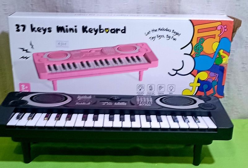 Mini Piano Infantil con 37 Teclas