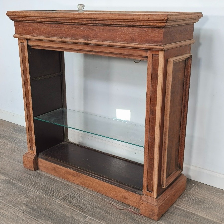 Vitrina de madera con tapa abatible de vidrio - imagen 10