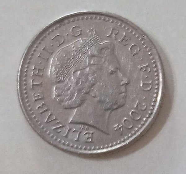 Moneda inglesa de 5 Peniques del año 2004 - imagen 1