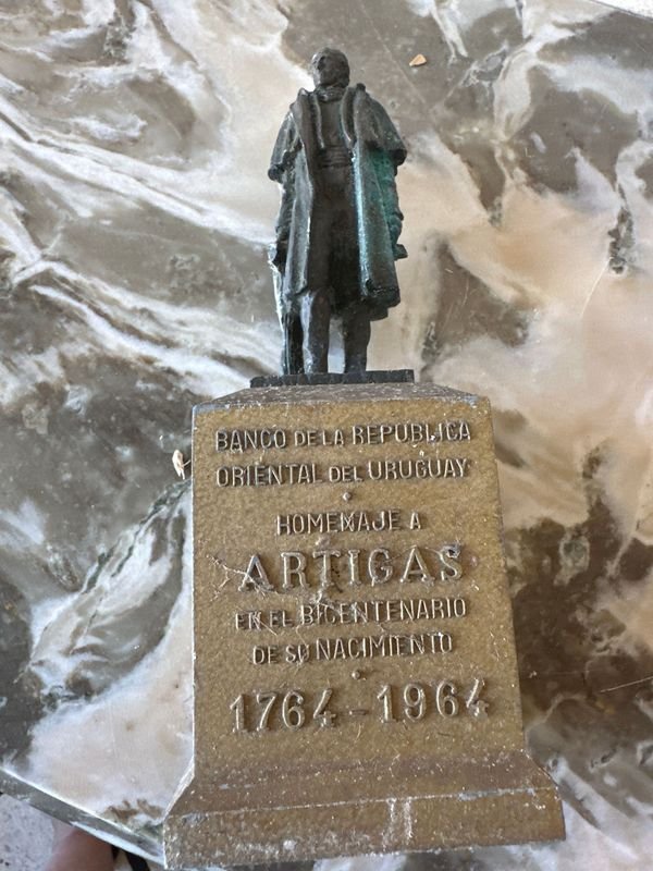 Item 896266 - Image 1