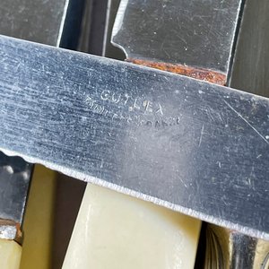 Lote de Cubiertos: Cucharas Soperas, Tenedores y Cuchillos - imagen 5