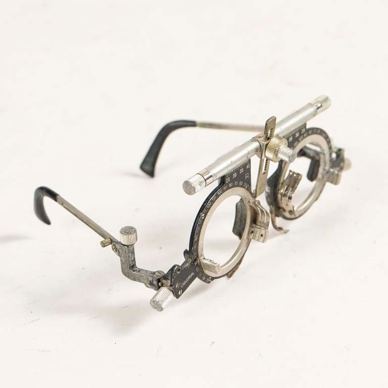 Lote anterior: Visor de relojero de metal - Accesorios para Vehículos