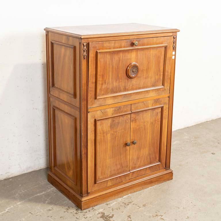 Item 2108767 - Image 0