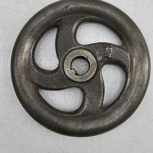 Volante de Hierro Industrial Vintage - imagen 3