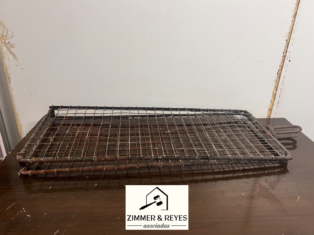 Brochetera Amplia Metálica para Parrilla