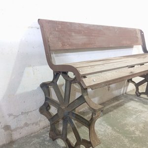 Banco Rústico de Hierro y Madera con Patas Decorativas - imagen 3