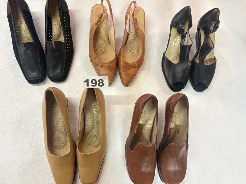 Lote de 5 Pares de Calzado de Cuero para Dama - Talle 36