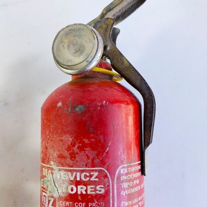 Pinza Amperimétrica, Pinza para Cerámica y Extintor de Auto - imagen 7
