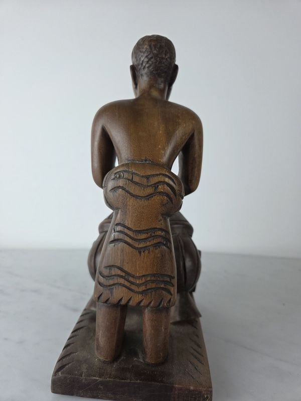 Escultura en madera dura africana - imagen 4