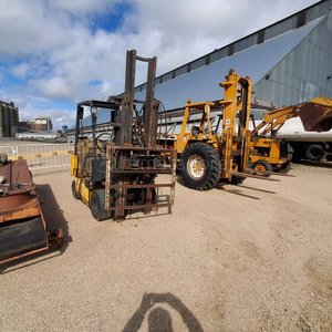 Lote de Maquinaria Industrial y Equipamiento Pesado - imagen 2