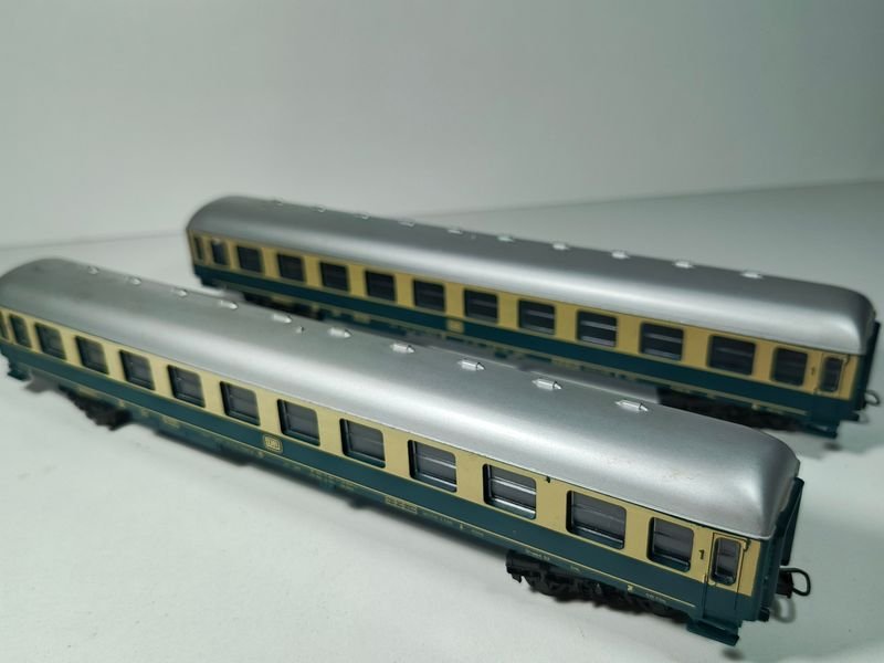 Lote anterior: Modelos de tren a escala HO de Lima Italy