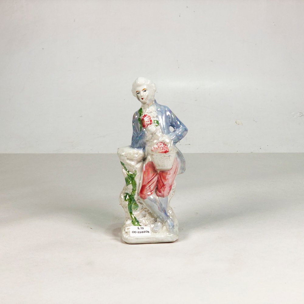 Figurina de porcelana de dama brillante - imagen 3