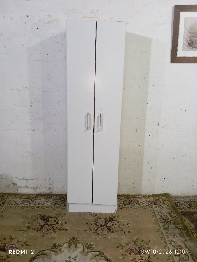 Mueble Auxiliar Blanco de MDF con 2 Puertas y Estantes