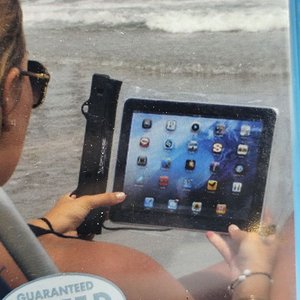 Funda Impermeable Dry Case para Tablet con Sellado al Vacío - imagen 2