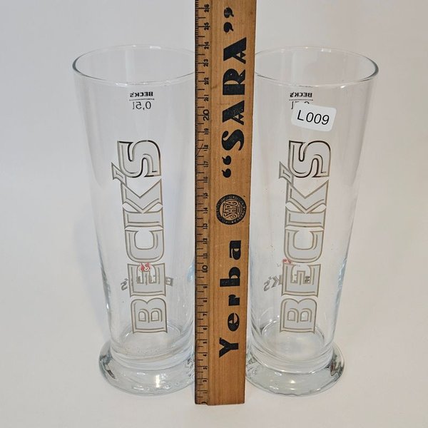 Dos vasos de vidrio Beck's - imagen 2