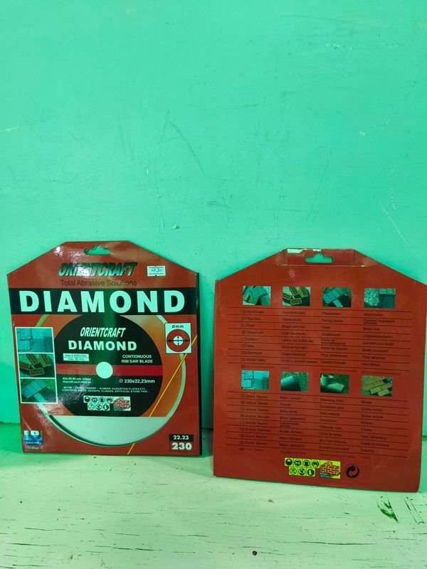 Lote anterior: Disco Diamantado CD con Caja y Cubierta