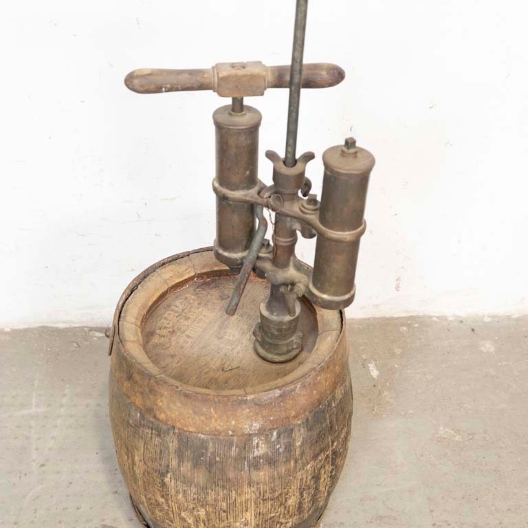 Item 2101952 - Image 1