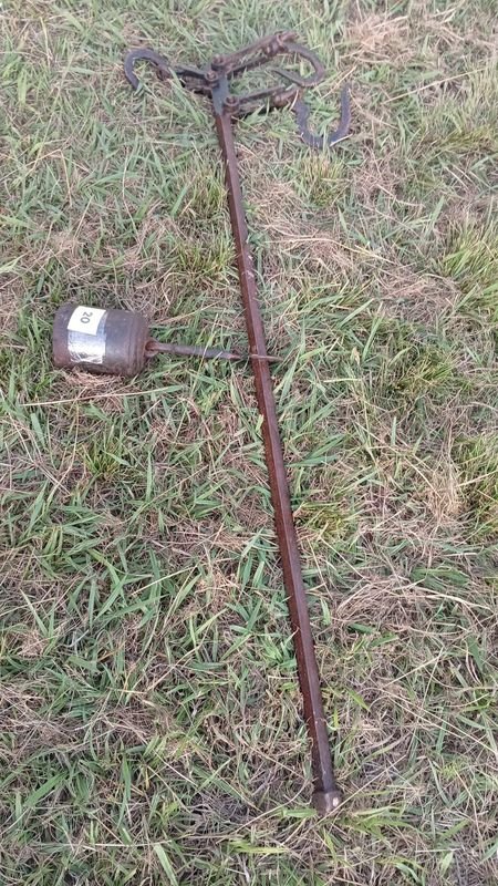 Báscula de metal con cadena y gancho - imagen 4