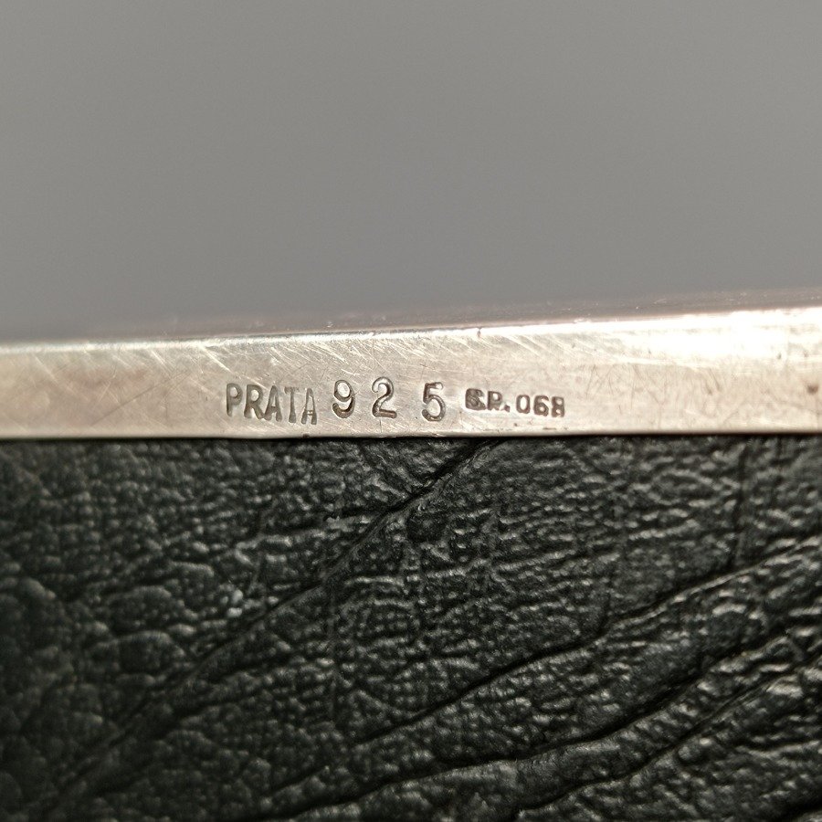 Cigarrera de mesa en plata con interior de madera firmada por Ernesto Geisel - imagen 10