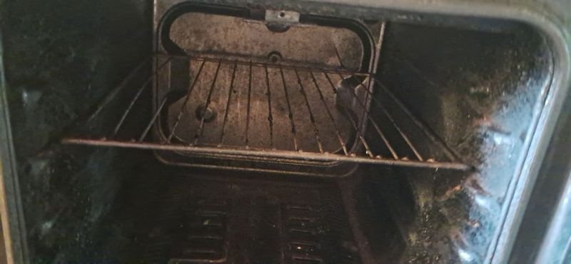 Cocina a gas con válvula funcionando - imagen 3