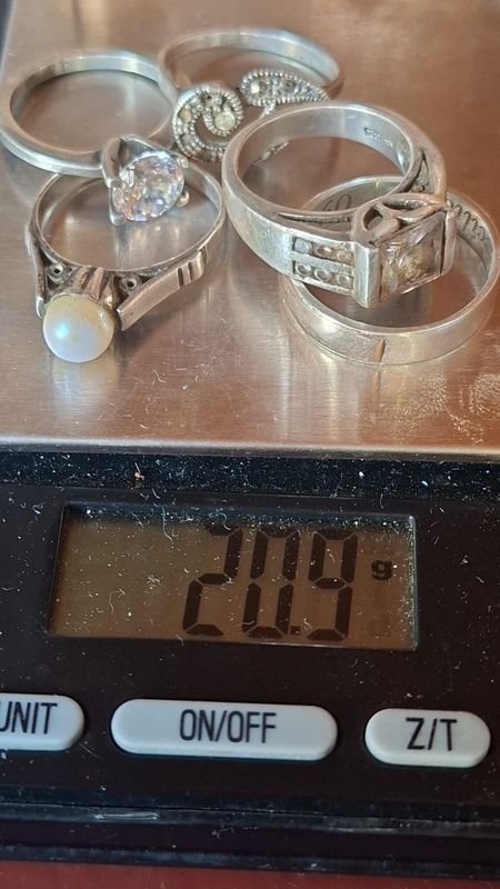 Anillos de plata y oro con diseño único - imagen 4