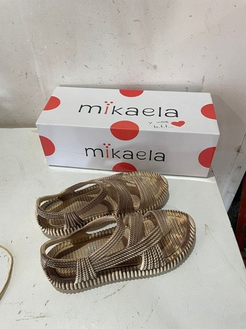 Item 27271 - Image 0