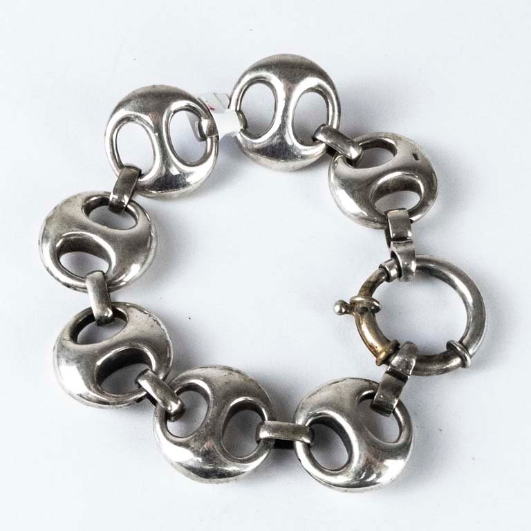 Lote siguiente: Pulsera de plata en excelente condición