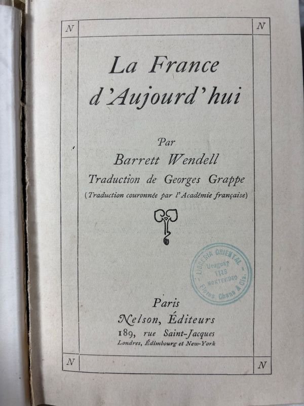 Colección de Novelas Francesas con Figuritas y Estatuas - imagen 2
