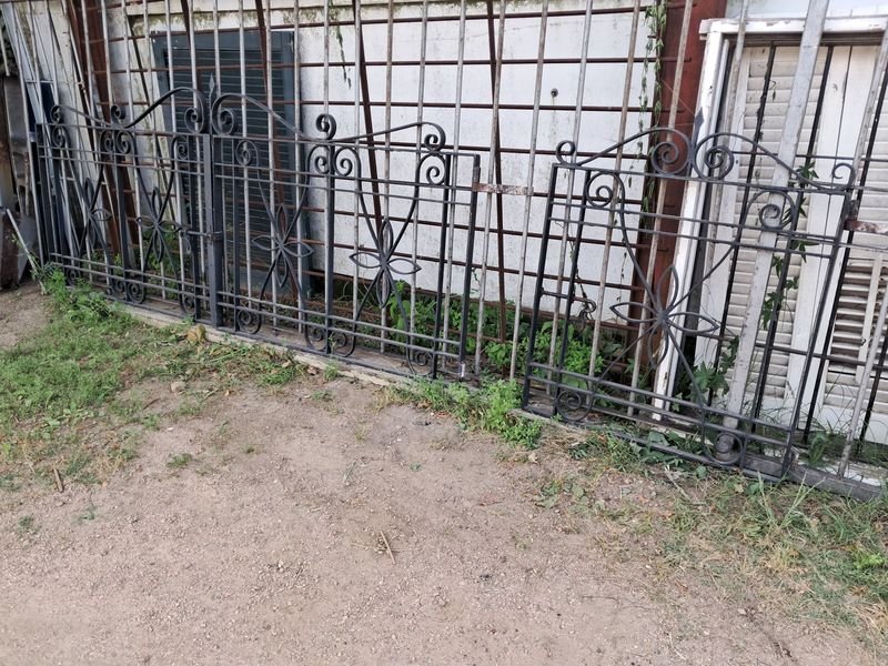 Item 883015 - Image 2