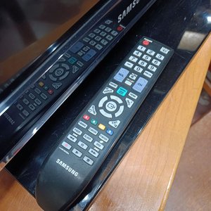 Televisor Samsung LCD 32" Full HD Modelo LN32D550K1R - imagen 8
