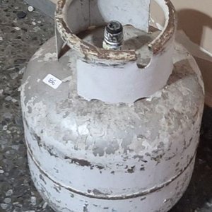 Garrafa de Gas de 13kg Blanca Usada - imagen 3