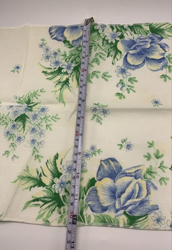 Servilletas de tela antiguas con patrón floral - imagen 4