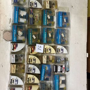 Lote siguiente: Lotes de Lámparas H4 Halógenas para Auto