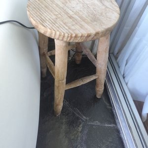 Lote anterior: Banqueta Redonda de Madera Rústica