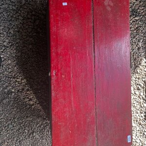 Baúl Antiguo de Madera con Herrajes de Hierro, Rojo, 85x44x50 cm - imagen 3