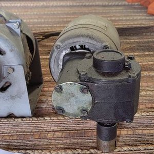 Lote de 3 Motores Eléctricos Bodine y Creda - imagen 3