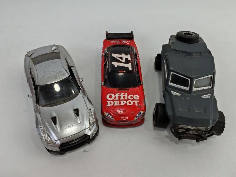 Item 876760 - Image 0