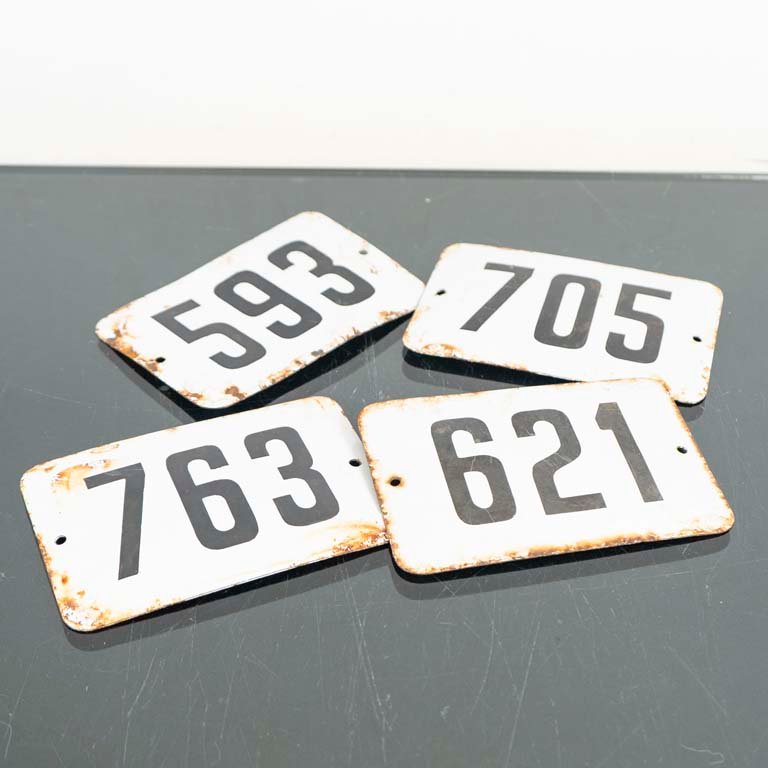 Item 2094106 - Image 1